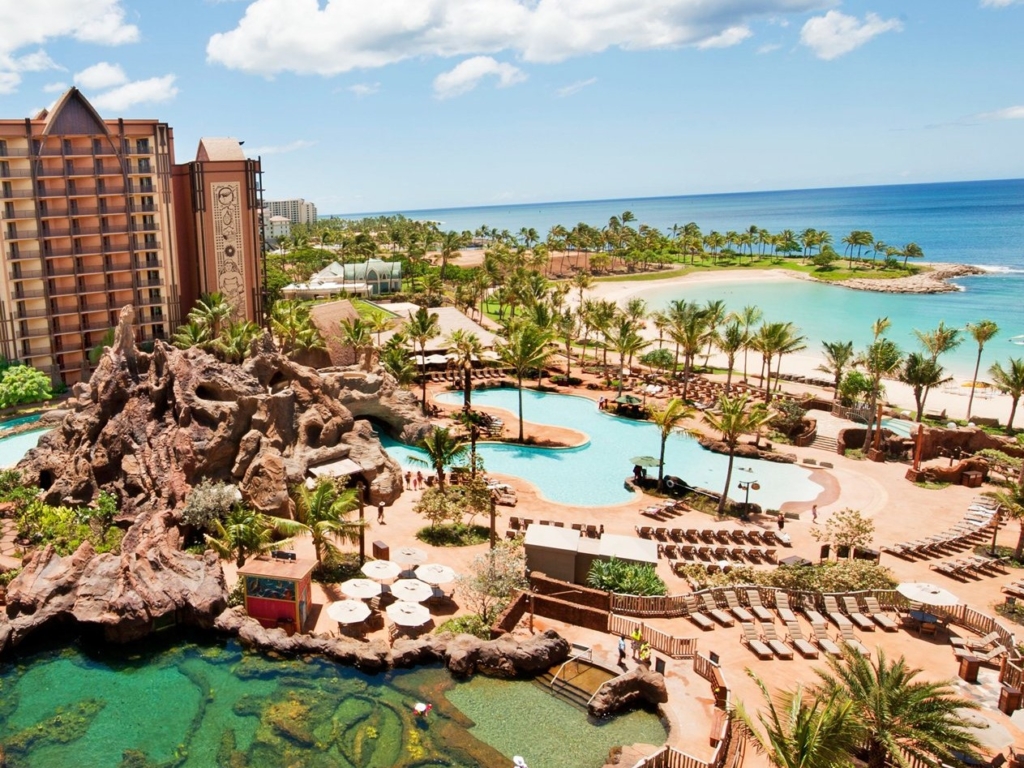 Aulani, Disney Vacation Club Villas Pool Area - Hawaii Timeshare
