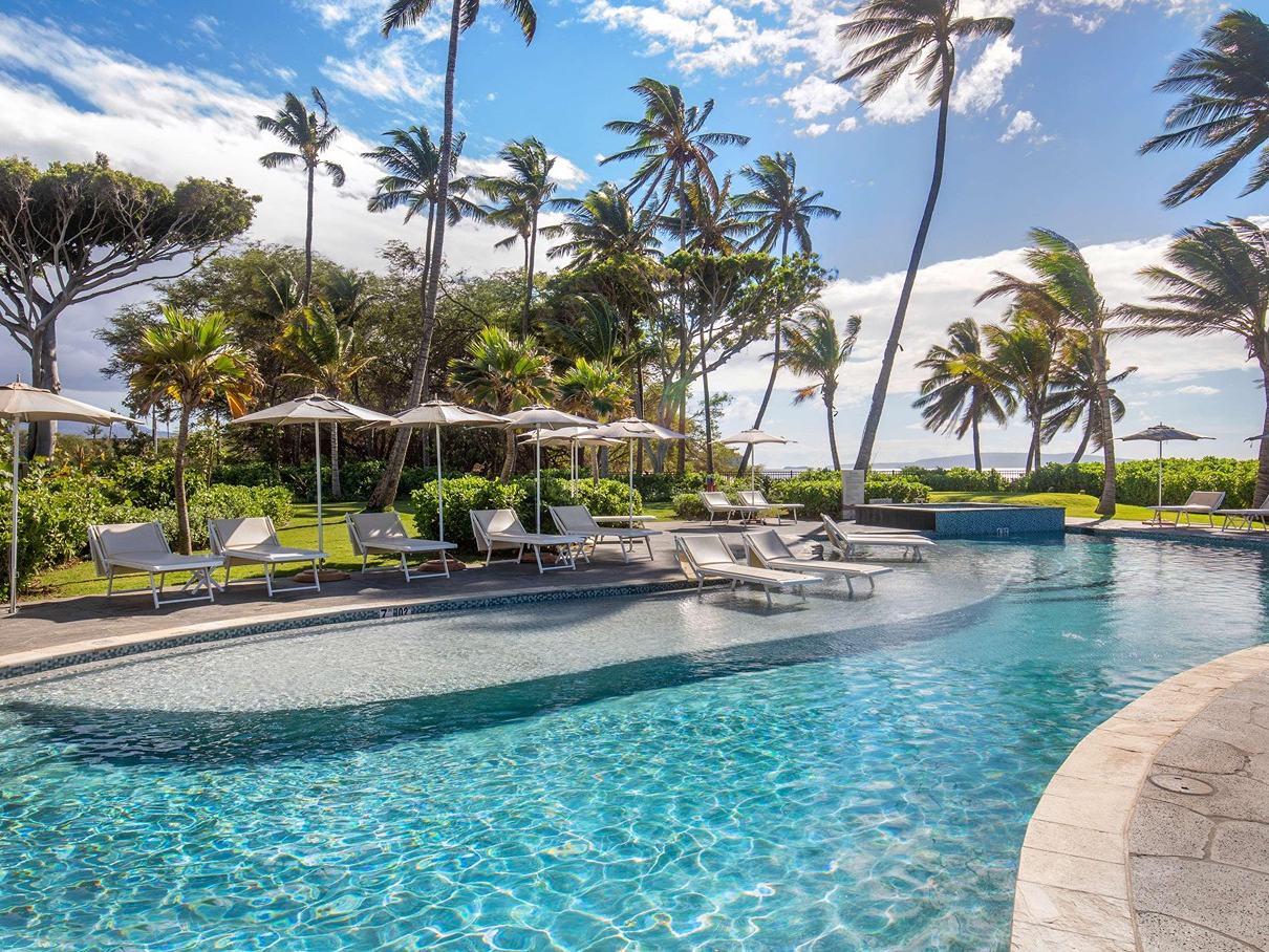 Maui Bay Villas by Hilton Grand Vacations pool
