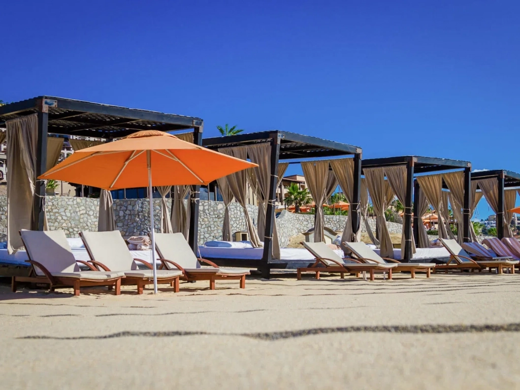 Timeshares in Cabo: Pueblo Bonito Resort At Sunset Beach
