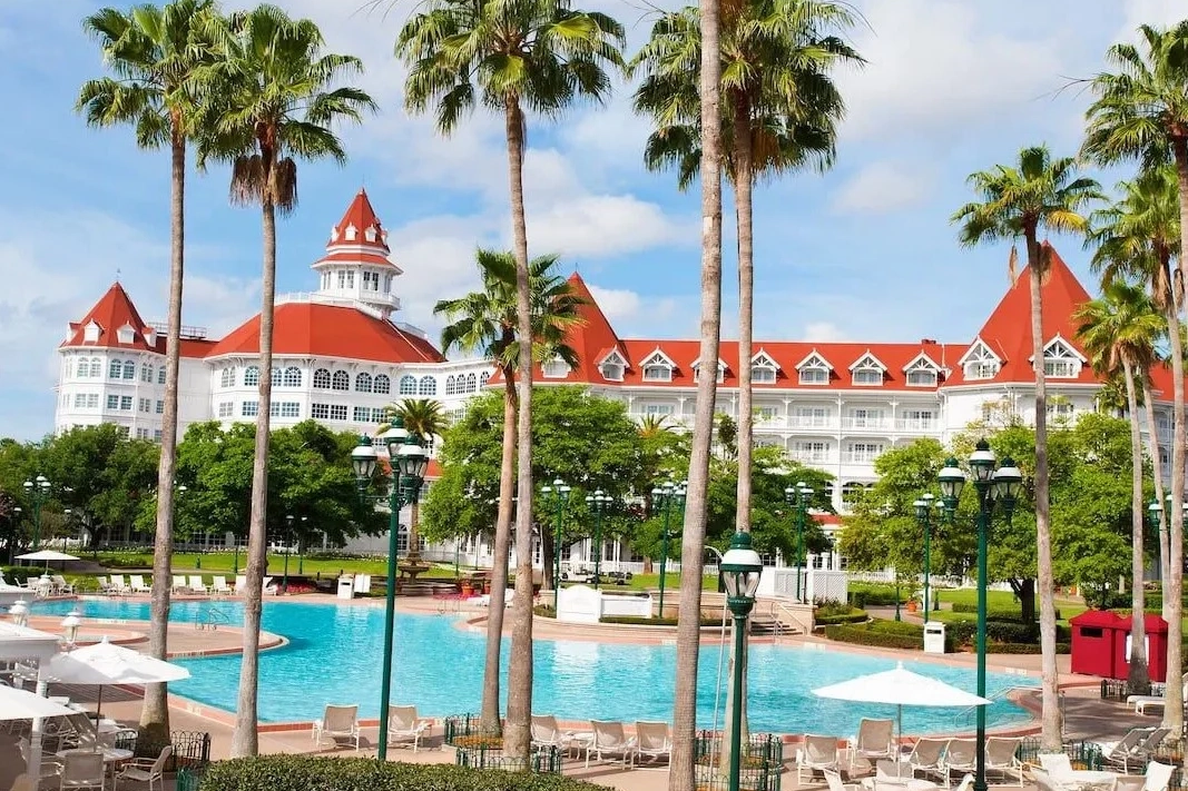 Disney's Grand Floridian Resort: Best Disney World Resort for Relaxation