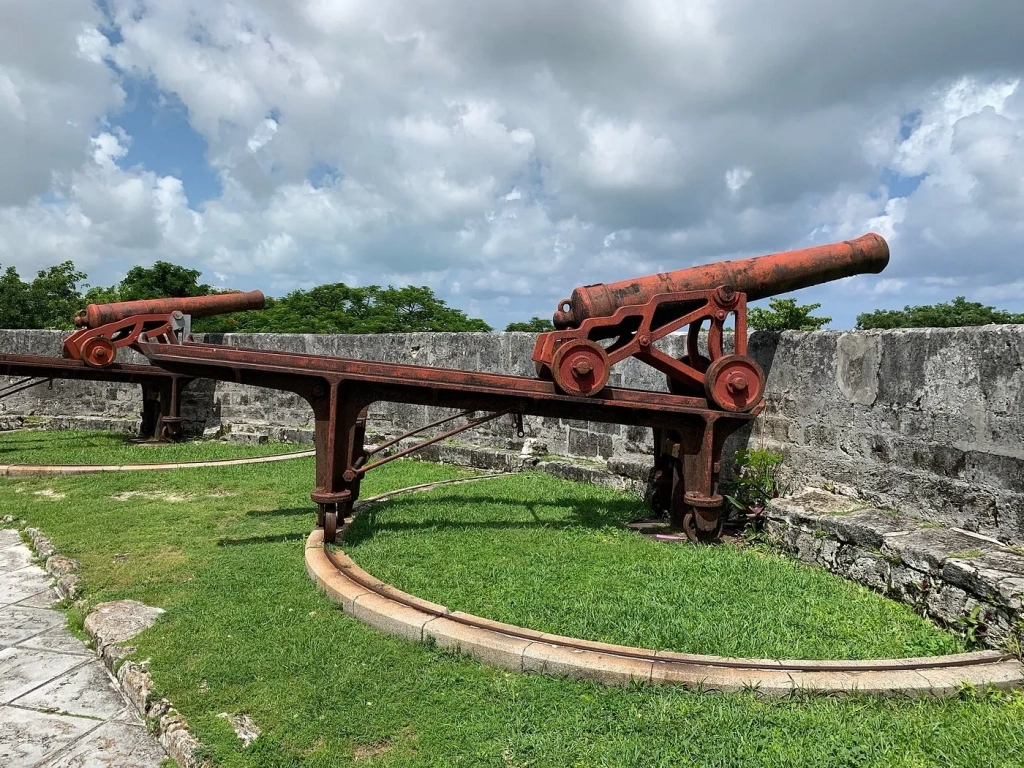 Nassau Vacation: Fort Fincastle