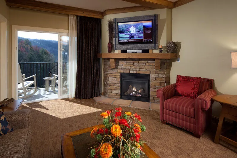 Holiday Inn Club Vacations at Smoky Mountain Resort Living Room