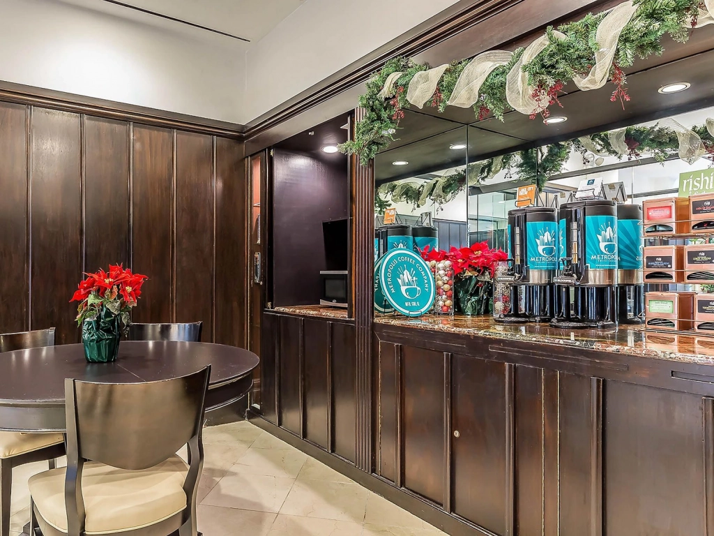 Hotel Blake Coffee Bar