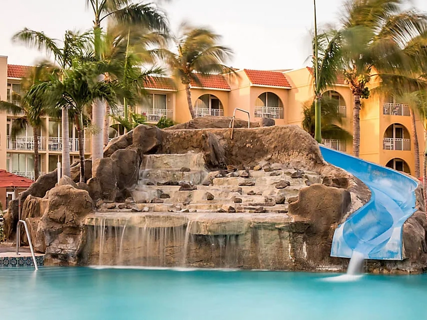 La Cabana Beach Resort Pool