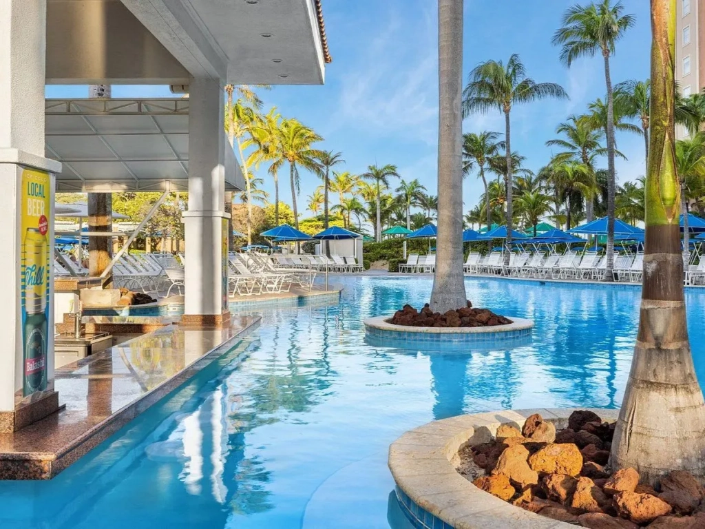 Marriott Aruba Surf Club Pool