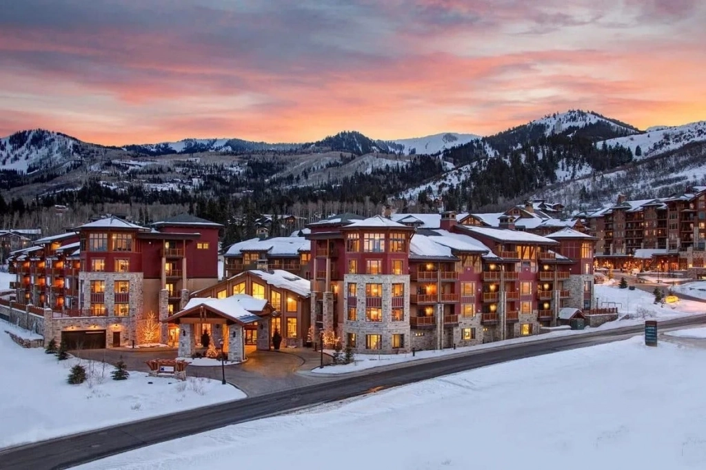 Sunrise Lodge by Hilton Grand Vacations Vacation Club Ownership