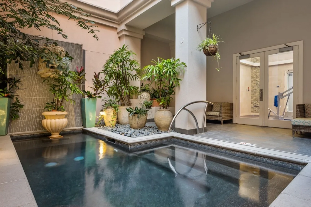 Wyndham La Belle Maison Pool