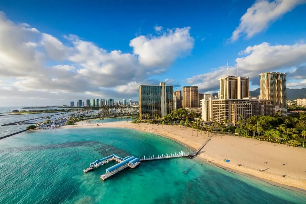 Hilton Grand Vacations Hawaii: Grand Waikikian Exterior