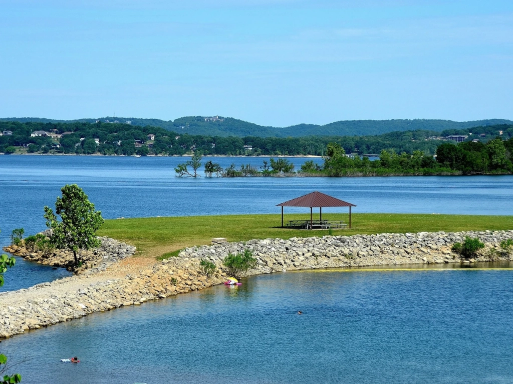 Table Top Lake Branson MO