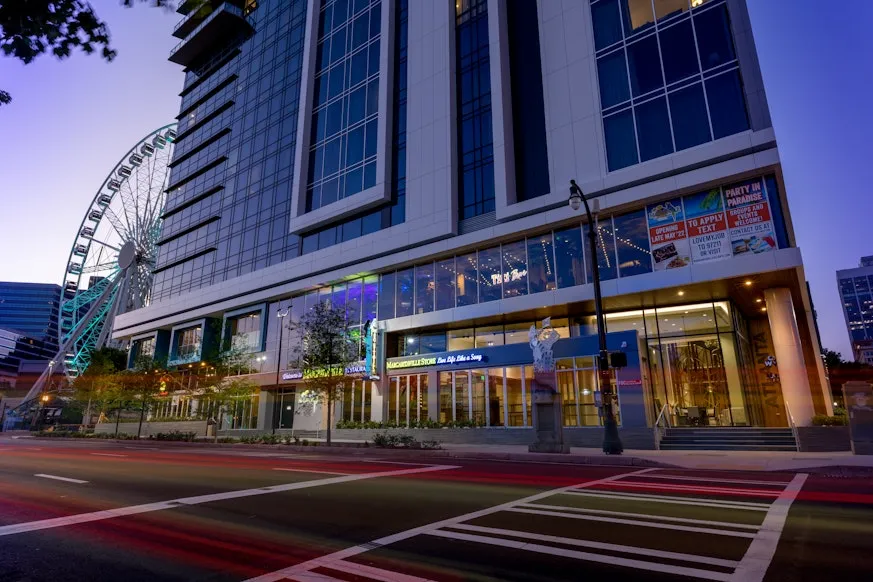Club Wyndham Atlanta From Street