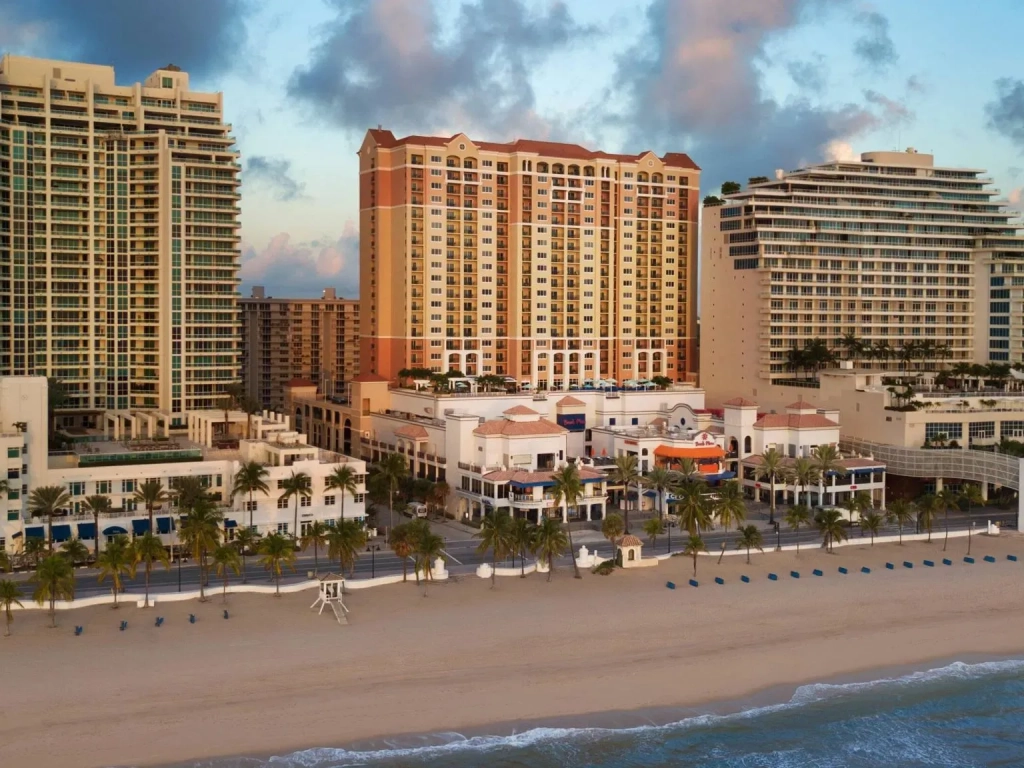Fort Lauderdale Timeshare: Marriott's BeachPlace Towers
